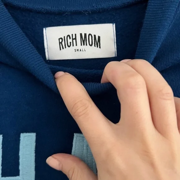 Tinx Rich Mom West Village Crewneck Sweatshirt - Picture 7 of 8